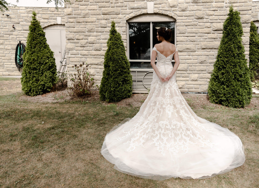 Chic Bridals Wedding Dress Adine La Maison Bridal Boutique Ottawa Ontario