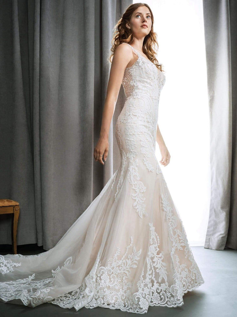 Sale Wedding Dress 1716 La Maison Bridal Boutique Ottawa Ontario