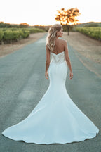 Allure Wedding Dress A1319 A1319 La Maison Bridal Boutique Ottawa Ontario