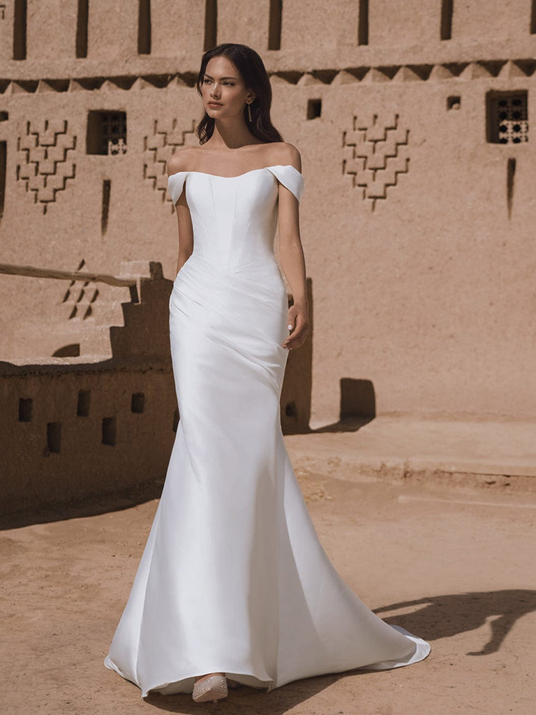 Blue by Enzoani Wedding Dress Tova Tova La Maison Bridal Boutique Ottawa Ontario