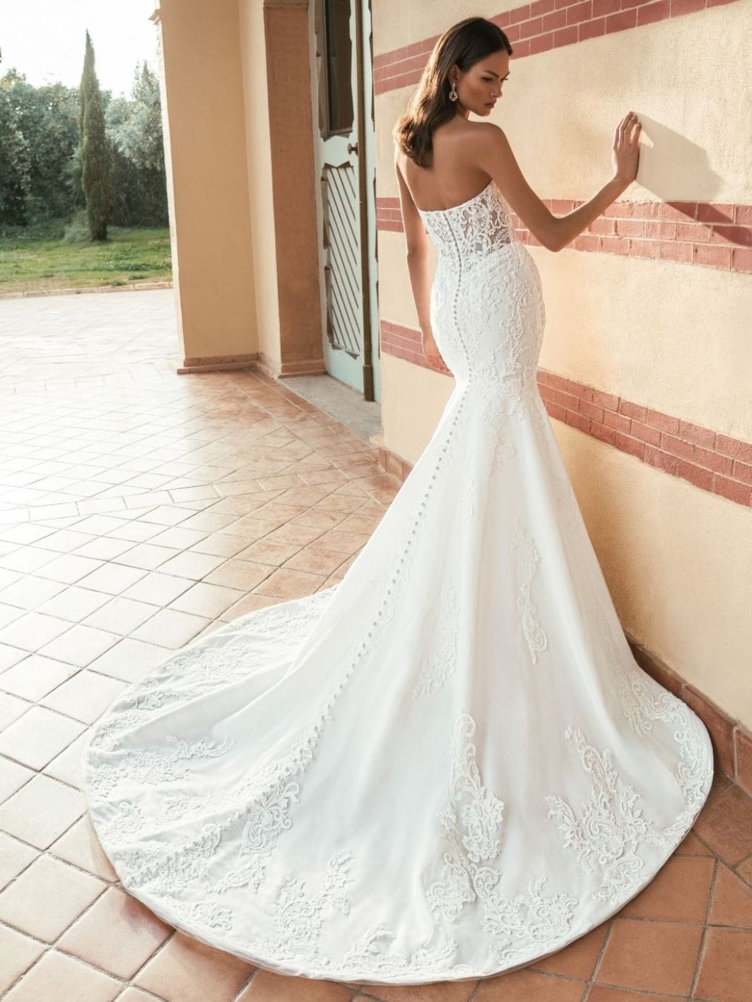 Blue by Enzoani Wedding Dress Umika Umika La Maison Bridal Boutique Ottawa Ontario