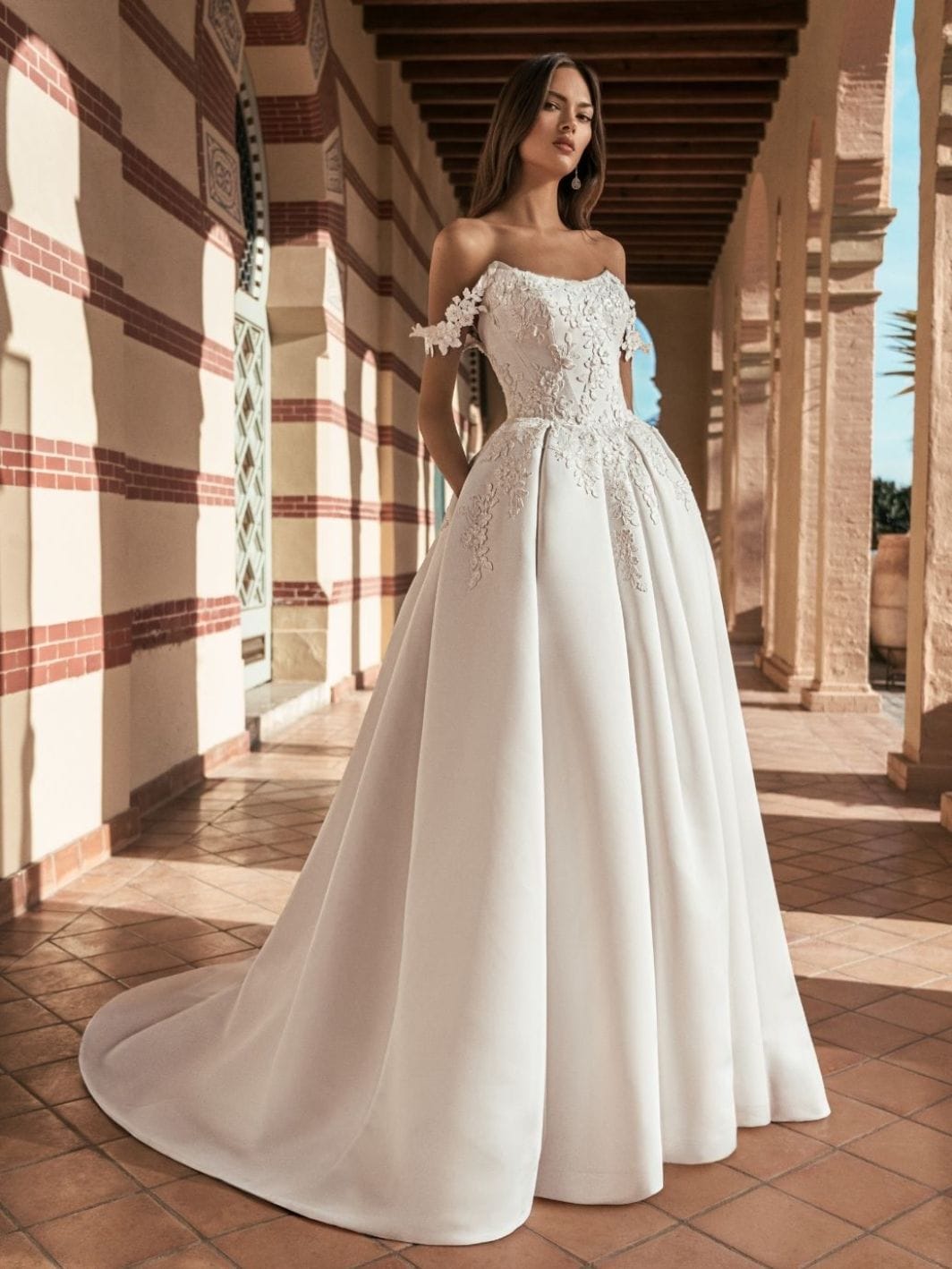 Blue by Enzoani Wedding Dress Uritza Uritza La Maison Bridal Boutique Ottawa Ontario