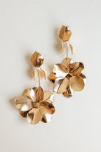 Chic Bridals Bridal Earrings CBA2001 CBA2001 La Maison Bridal Boutique Ottawa Ontario