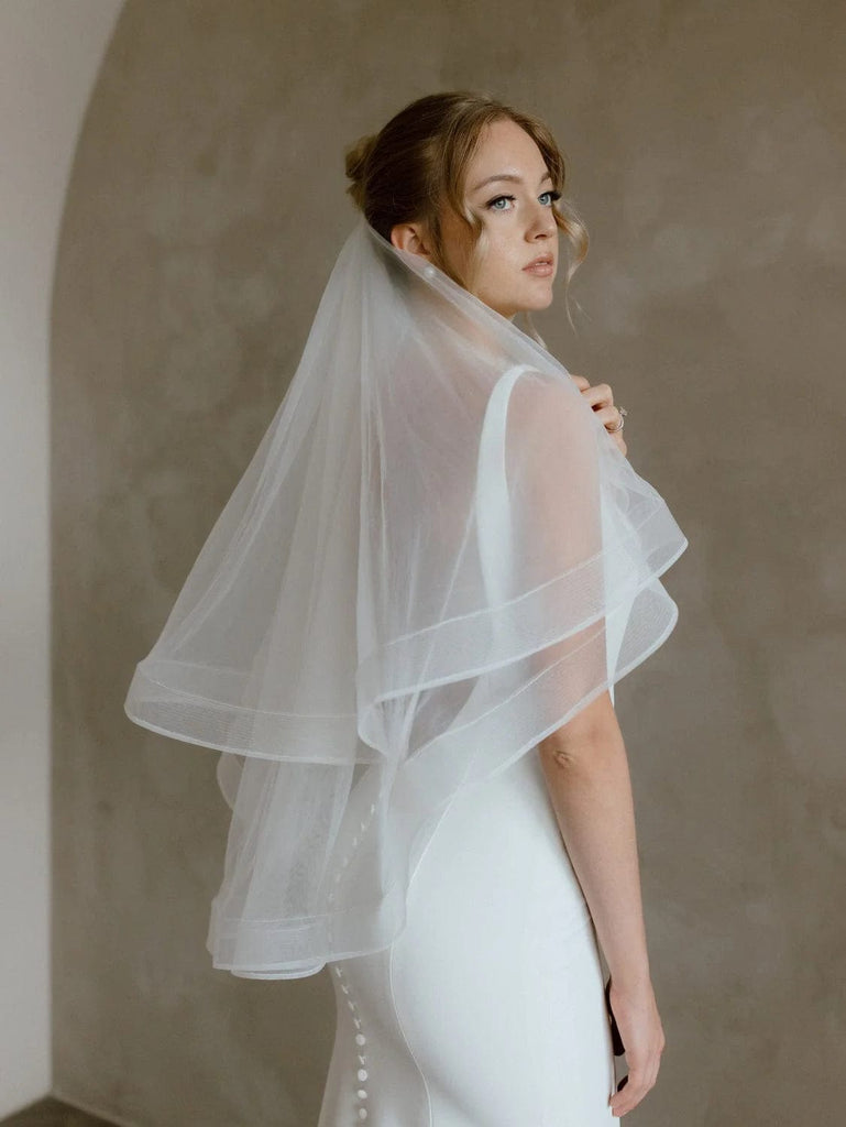 Chic Bridals Bridal Veils V10001 La Maison Bridal Boutique Ottawa Ontario