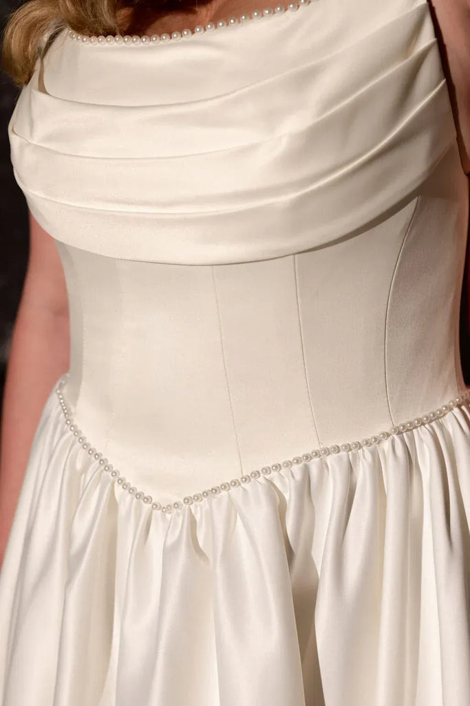 Chic Bridals Gemini with pearls Gemini with pearls La Maison Bridal Boutique Ottawa Ontario