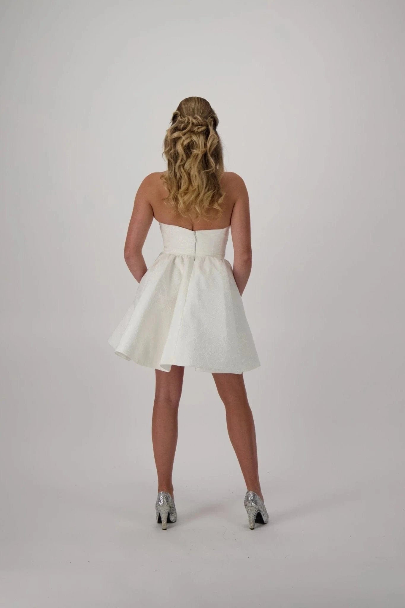 Chic Bridals Wedding Dress Danni Mini Danni Mini La Maison Bridal Boutique Ottawa Ontario