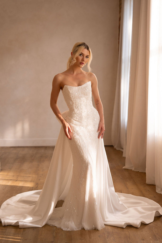 Chic Bridals Wedding Dress Fadia La Maison Bridal Boutique Ottawa Ontario