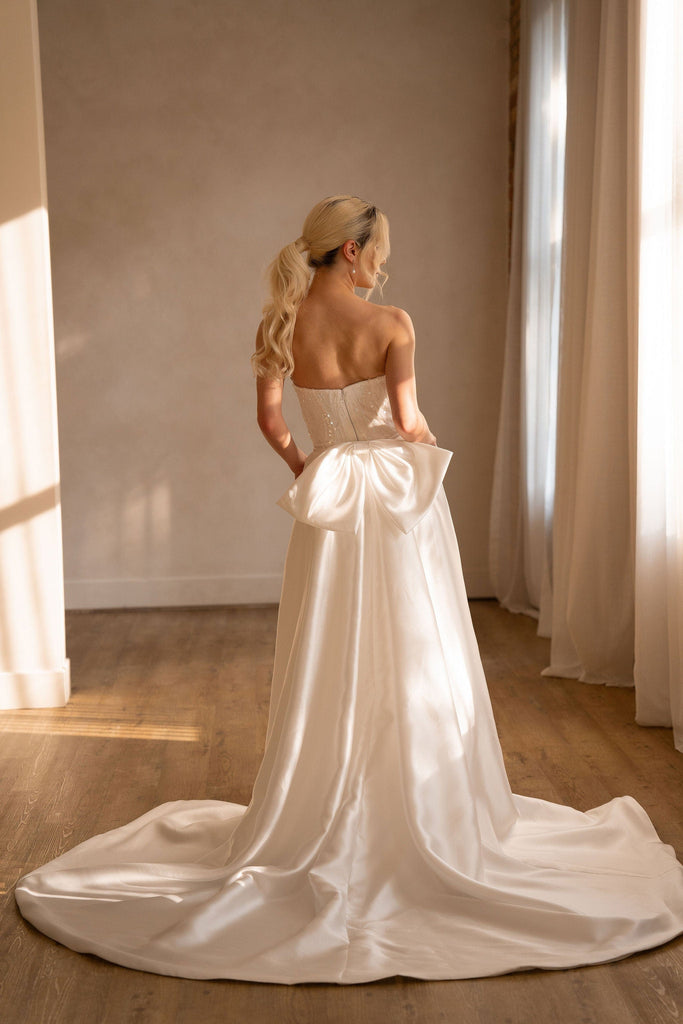 Chic Bridals Wedding Dress Fadia La Maison Bridal Boutique Ottawa Ontario