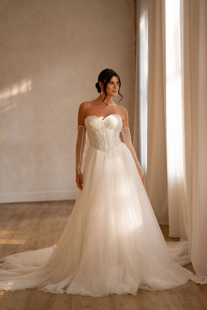 Chic Bridals Wedding Dress Fairy La Maison Bridal Boutique Ottawa Ontario