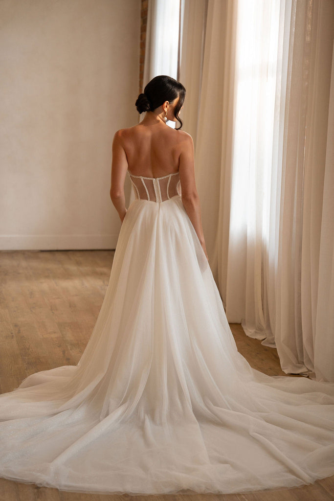 Chic Bridals Wedding Dress Fairy La Maison Bridal Boutique Ottawa Ontario