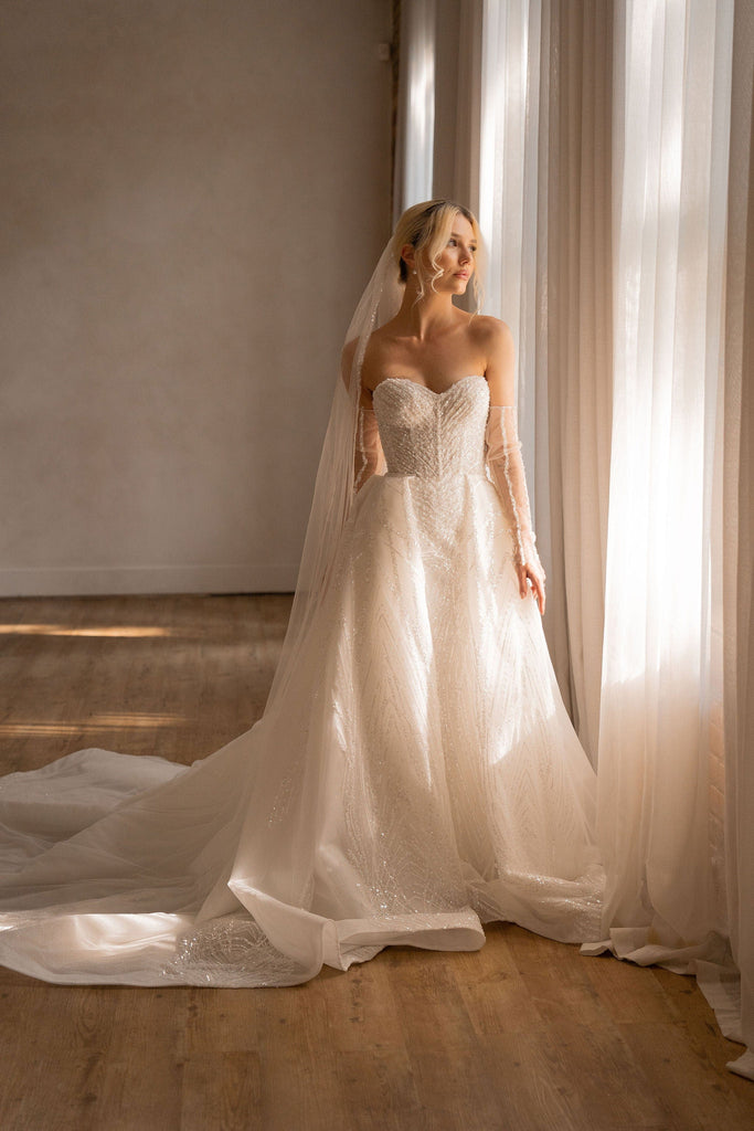 Chic Bridals Wedding Dress Fame La Maison Bridal Boutique Ottawa Ontario