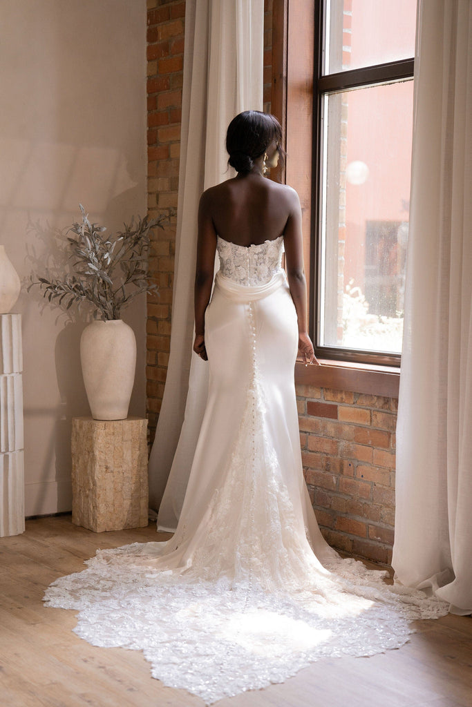 Chic Bridals Wedding Dress Fay La Maison Bridal Boutique Ottawa Ontario