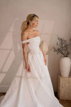 Chic Bridals Wedding Dress Finley La Maison Bridal Boutique Ottawa Ontario