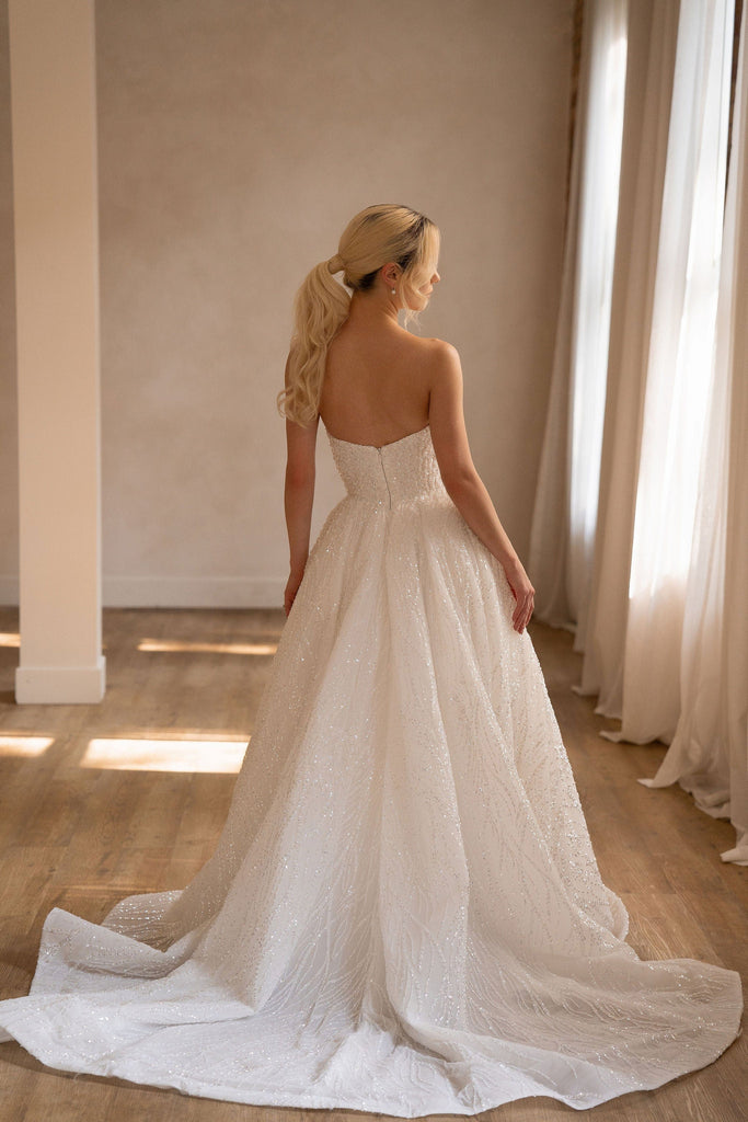 Chic Bridals Wedding Dress Firefly La Maison Bridal Boutique Ottawa Ontario