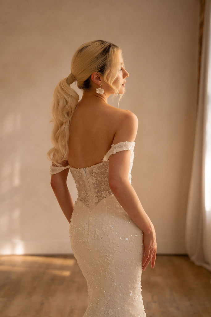 Chic Bridals Wedding Dress Flora La Maison Bridal Boutique Ottawa Ontario