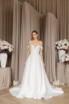 Chic Bridals Wedding Dress Gala Gala La Maison Bridal Boutique Ottawa Ontario