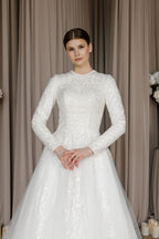 Chic Bridals Wedding Dress Galaxia Galaxia La Maison Bridal Boutique Ottawa Ontario