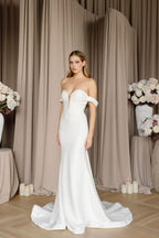 Chic Bridals Wedding Dress Galina Galina La Maison Bridal Boutique Ottawa Ontario