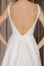 Chic Bridals Wedding Dress Gardenia Gardenia La Maison Bridal Boutique Ottawa Ontario