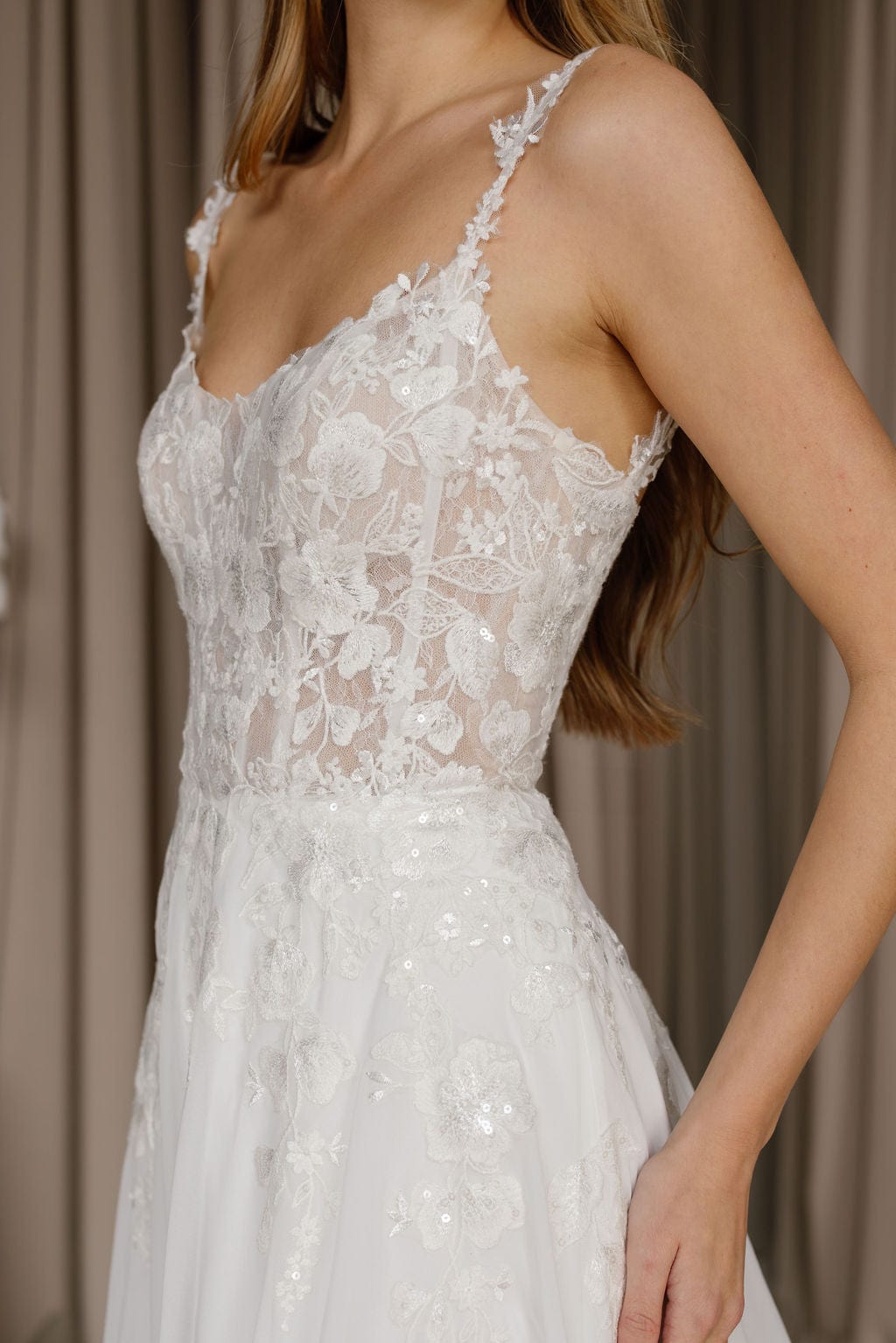 Chic Bridals Wedding Dress Garnet Garnet La Maison Bridal Boutique Ottawa Ontario