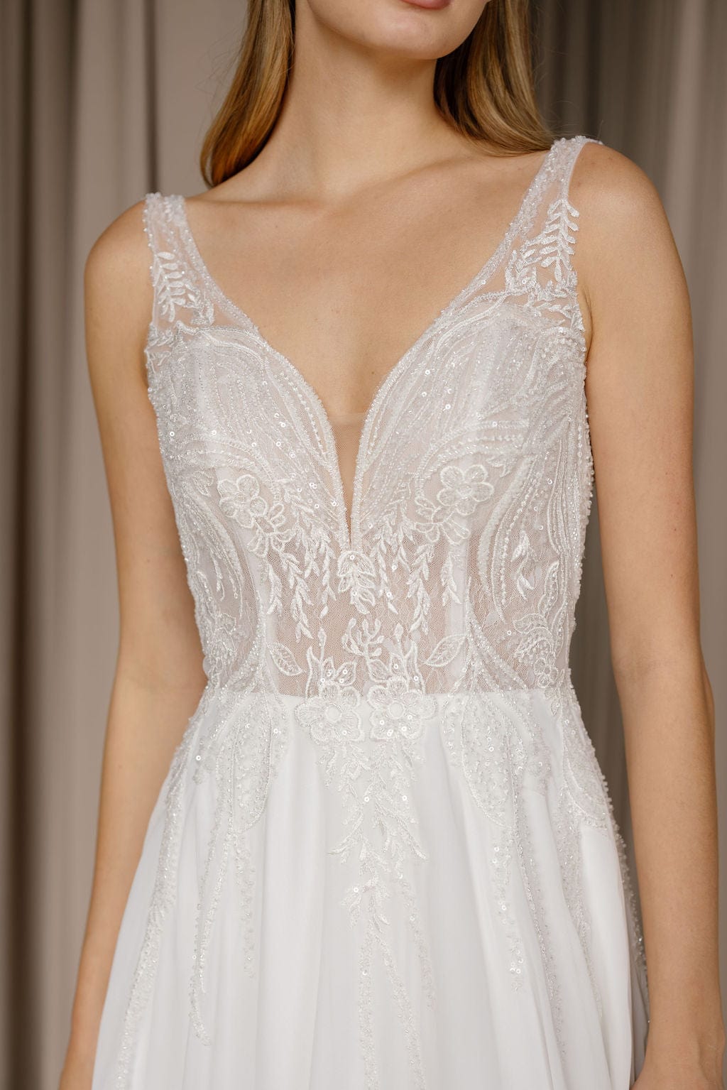 Chic Bridals Wedding Dress Gemma Gemma La Maison Bridal Boutique Ottawa Ontario