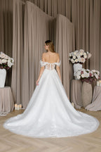 Chic Bridals Wedding Dress Genesis Genesis La Maison Bridal Boutique Ottawa Ontario