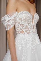 Chic Bridals Wedding Dress Genesis Genesis La Maison Bridal Boutique Ottawa Ontario