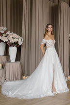 Chic Bridals Wedding Dress Genesis Genesis La Maison Bridal Boutique Ottawa Ontario