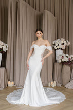 Chic Bridals Wedding Dress Genevieve Genevieve La Maison Bridal Boutique Ottawa Ontario
