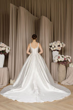 Chic Bridals Wedding Dress Genoveva Genoveva La Maison Bridal Boutique Ottawa Ontario