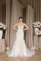 Chic Bridals Wedding Dress Geranium Geranium La Maison Bridal Boutique Ottawa Ontario