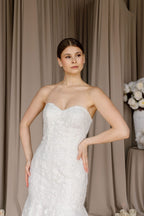 Chic Bridals Wedding Dress Giana Giana La Maison Bridal Boutique Ottawa Ontario