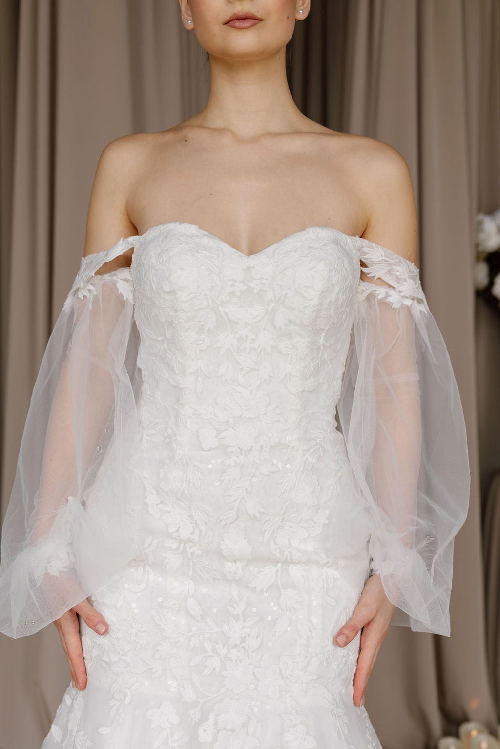 Chic Bridals Wedding Dress Giana Giana La Maison Bridal Boutique Ottawa Ontario