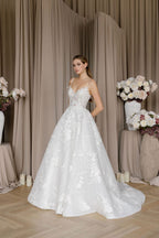 Chic Bridals Wedding Dress Gianna Gianna La Maison Bridal Boutique Ottawa Ontario