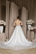 Chic Bridals Wedding Dress Ginny Ginny La Maison Bridal Boutique Ottawa Ontario
