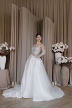 Chic Bridals Wedding Dress Gisella Gisella La Maison Bridal Boutique Ottawa Ontario