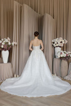 Chic Bridals Wedding Dress Gracelyn Gracelyn La Maison Bridal Boutique Ottawa Ontario