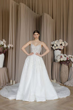 Chic Bridals Wedding Dress Gracelyn Gracelyn La Maison Bridal Boutique Ottawa Ontario