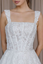 Chic Bridals Wedding Dress Gracen Gracen La Maison Bridal Boutique Ottawa Ontario