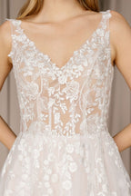 Chic Bridals Wedding Dress Gracie Gracie La Maison Bridal Boutique Ottawa Ontario