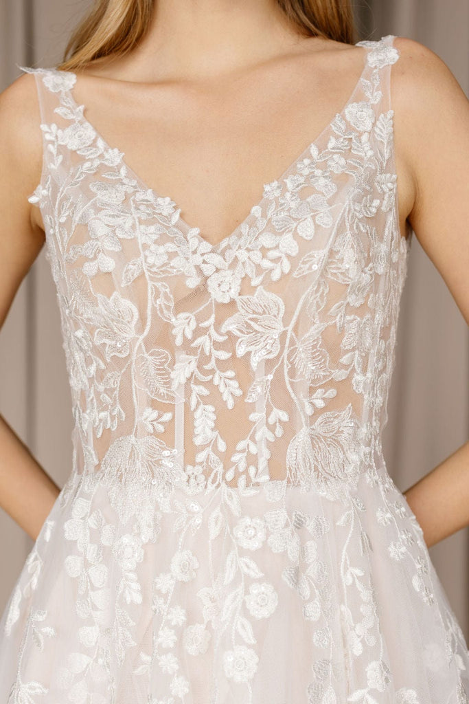 Chic Bridals Wedding Dress Gracie Gracie La Maison Bridal Boutique Ottawa Ontario
