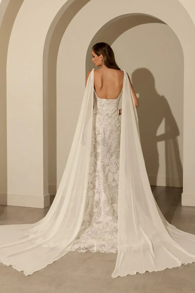 Chic Bridals Wedding Dress Grammy Grammy La Maison Bridal Boutique Ottawa Ontario