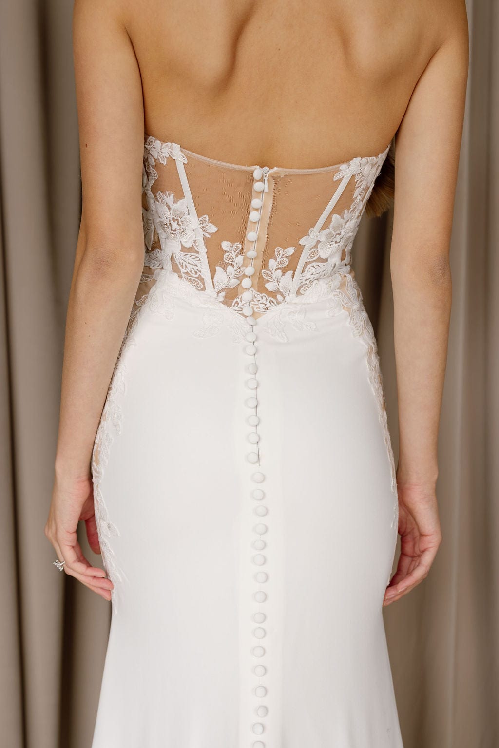 Chic Bridals Wedding Dress Gray Gray La Maison Bridal Boutique Ottawa Ontario