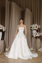 Chic Bridals Wedding Dress Grazia Grazia La Maison Bridal Boutique Ottawa Ontario