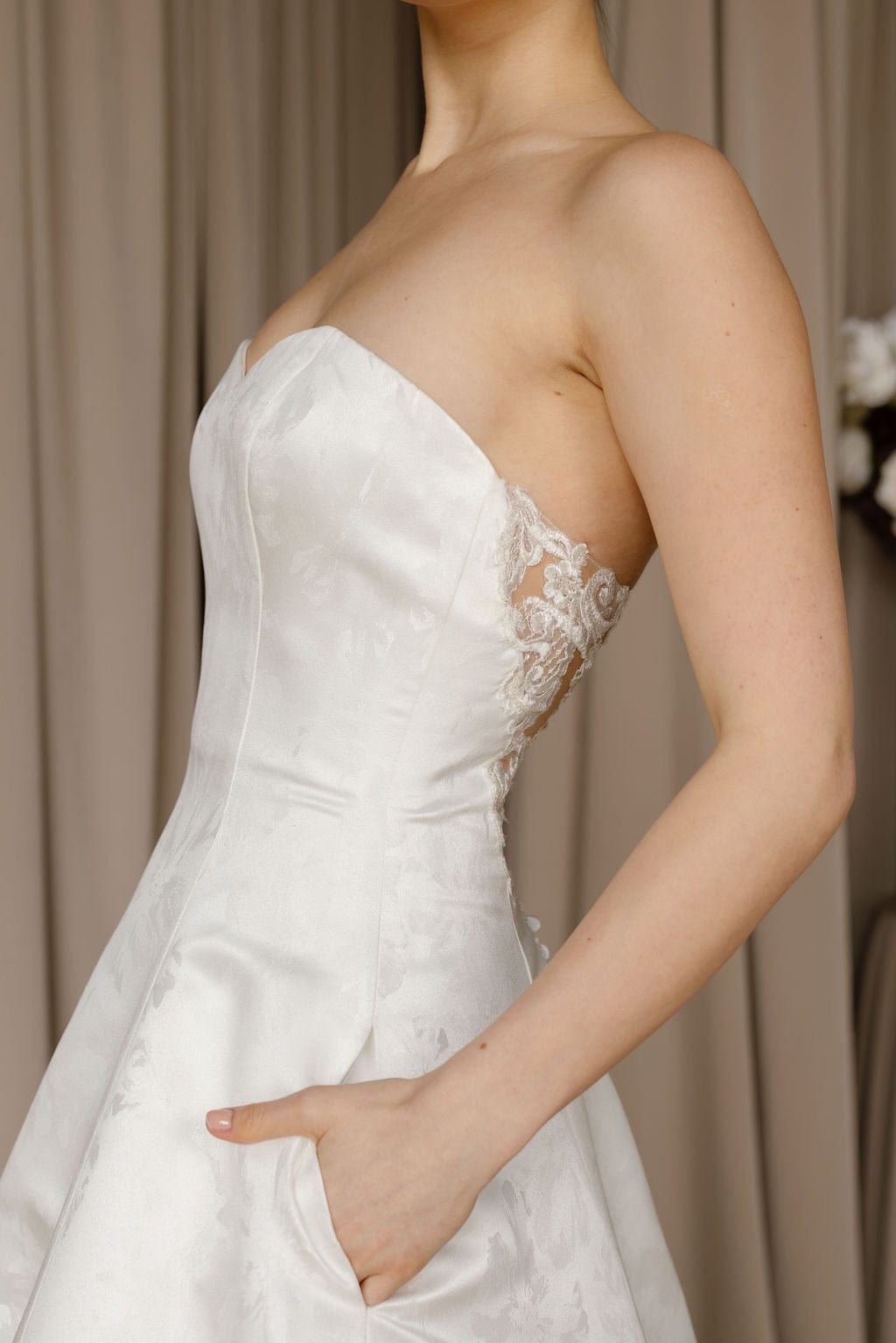 Chic Bridals Wedding Dress Grazia Grazia La Maison Bridal Boutique Ottawa Ontario