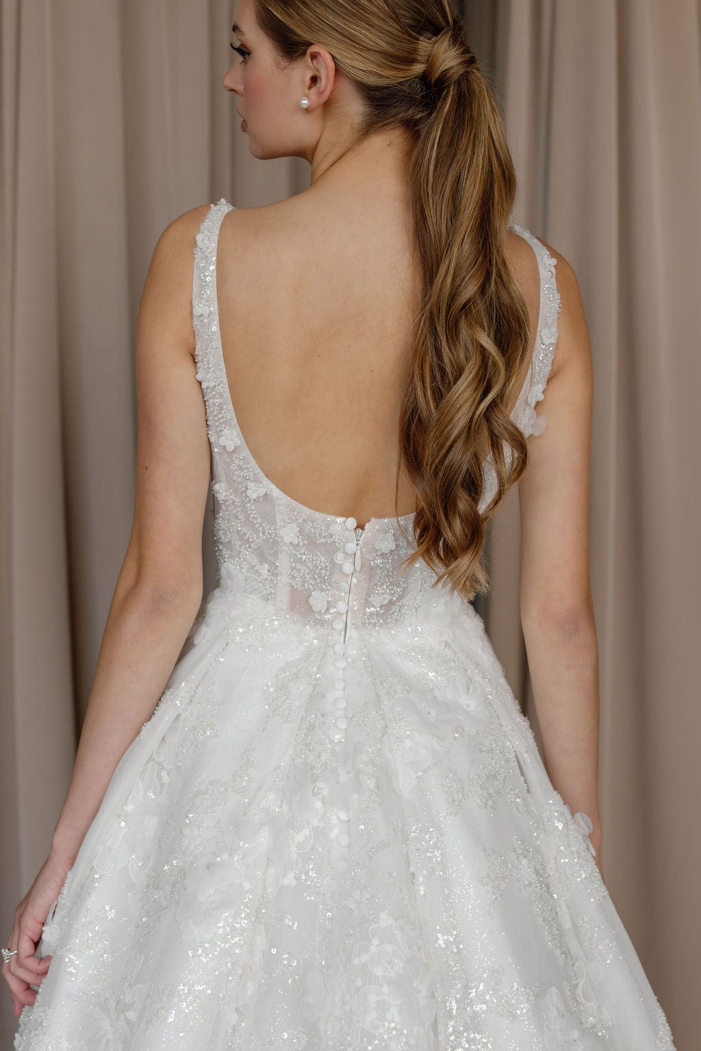Chic Bridals Wedding Dress Grier Grier La Maison Bridal Boutique Ottawa Ontario