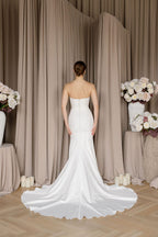 Chic Bridals Wedding Dress Gwen Gwen La Maison Bridal Boutique Ottawa Ontario