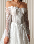 Chic Bridals Wedding Dress Halia Halia La Maison Bridal Boutique Ottawa Ontario