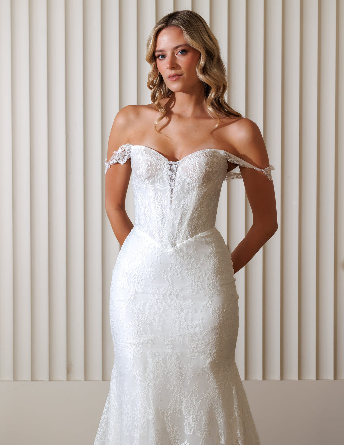 Chic Bridals Wedding Dress Halina Halina La Maison Bridal Boutique Ottawa Ontario