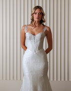 Chic Bridals Wedding Dress Halina Halina La Maison Bridal Boutique Ottawa Ontario